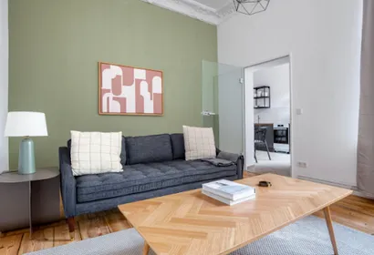 Stargarder Straße Service Apartment