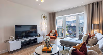 3 bed 3 bath Colindale