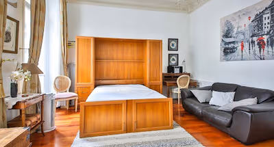 Premium furnished Apartment rental in Paris, Champs Elysées - Studio - 38 sqm