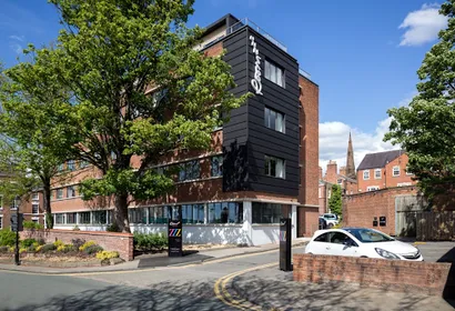 Newmarket Boutique Apartment