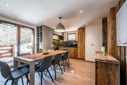 MESMERISING CHALET WITH HOT TUB IN CHAMONIX