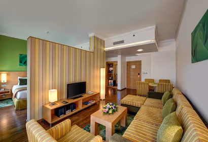 Al Hudaiba Road Serviced Apartments