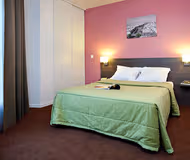 Bedroom at Paris Asnieres-sur-Seine