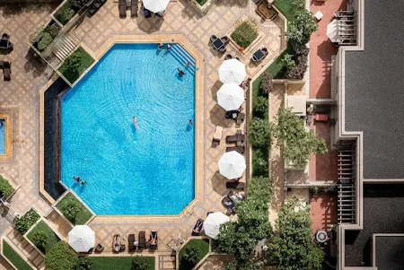 Stupendous 1 Bed Apartment Next to Burj Khalifa