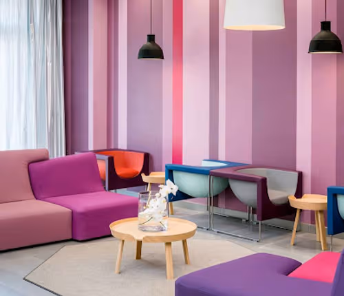 Stunning living area in Access la Defense Puteaux, Champs Elysees