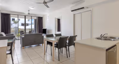 Lake Street Serviced Apartments
