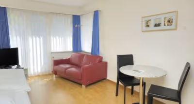 Kronenstrasse Apartments