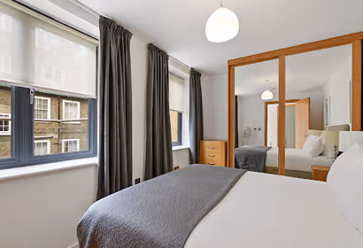 Cambric North Tenter