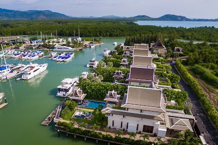 A Glamorous Villa Paradise in Phuket