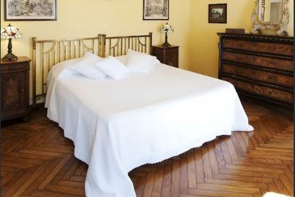 Solution FOR A Luxury Stay-13000 M2 Exotic Italian Lake Front Home IN Mennagio