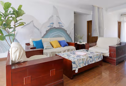 Yinghua Road Apartments