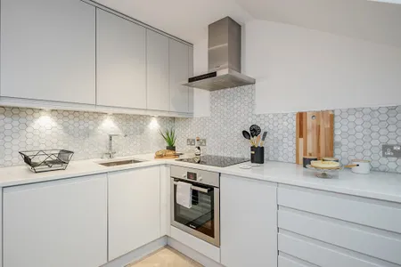 Newman Street Apartment in Fitzrovia