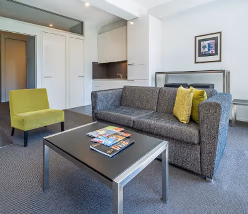 Exhibition St. Residences