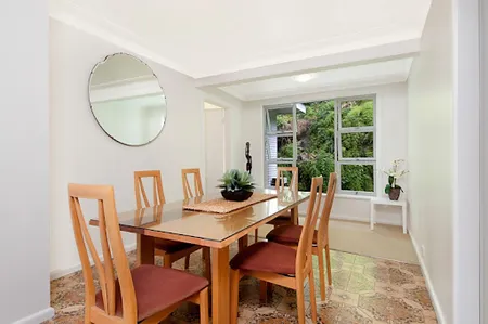 Balmoral Beach Serviced Apartment