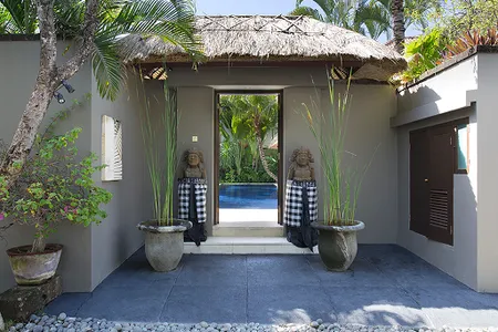 Exclusive and Secluded Villa Near Jalan Laksmana