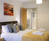 Queensbury Apartment near Colindale