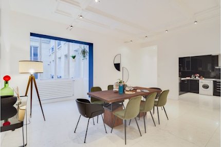 PRESTIGE OF PARIS 8TH NEXT TO CHAMPS ELYSEES
