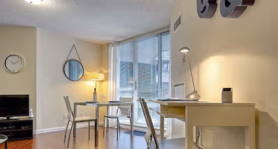 Simcoe Street Apartment