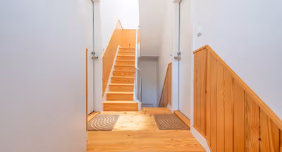 1-Bedroom Suite Neoclassical-era Building - Unit D - Ajuda