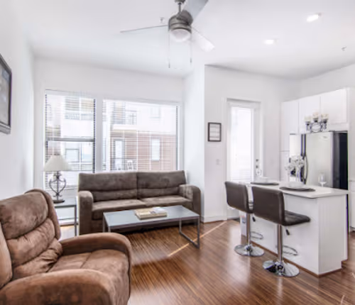 McKinney Ave Serviced Apartment