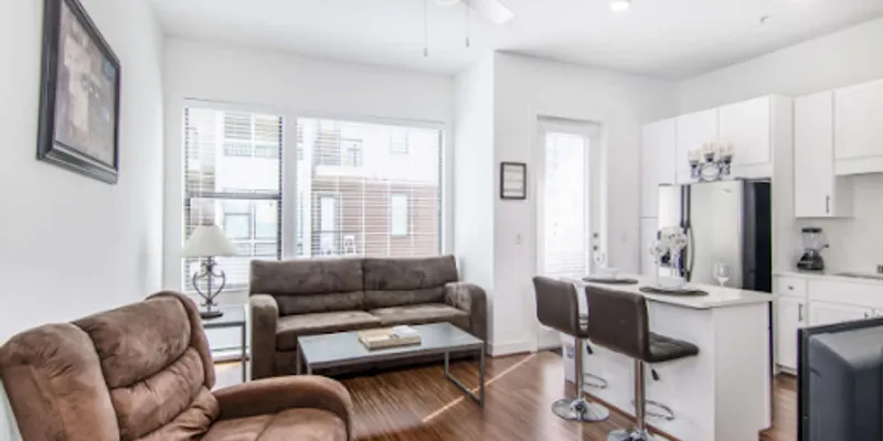 McKinney Ave Serviced Apartment