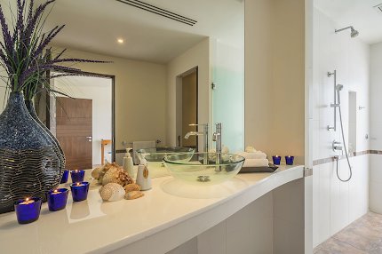Relaxing Villa Near Kata Beach