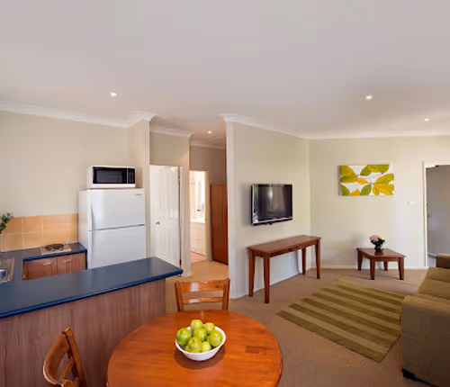 McDonalds Road Apartments