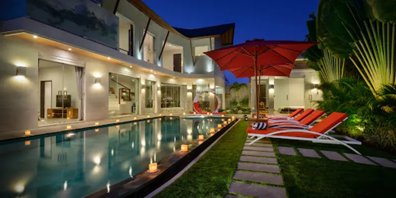 A Gorgeous Miro Villa Near Seminyak Beach