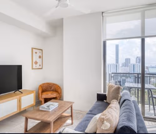 Northeast 22nd St Serviced Apartment