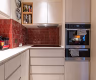 WATCH THE MAGIC OF HISTORY UNFOLD -  LA LOUVRE