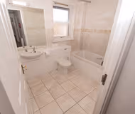 Canon Court Aparthotel