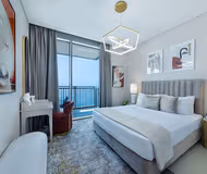 Serene 2 Bedroom Apartment in 52 I 42