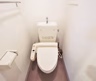 Kitasaiwai Nishi-ku Studio Apartments