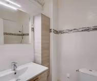 Bathroom at WR - Lemoine