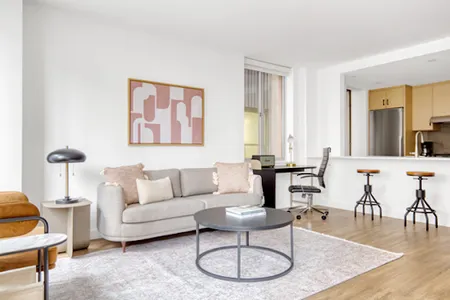 Cliff Street Apartment