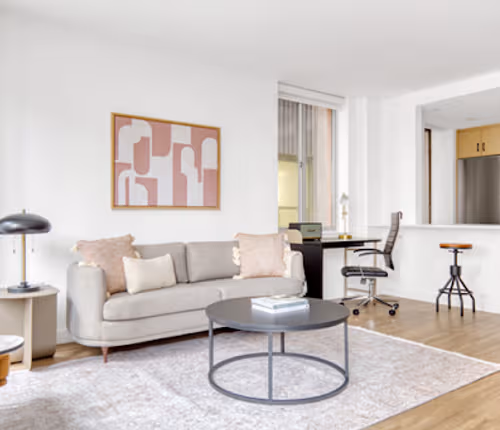 Cliff Street Apartment