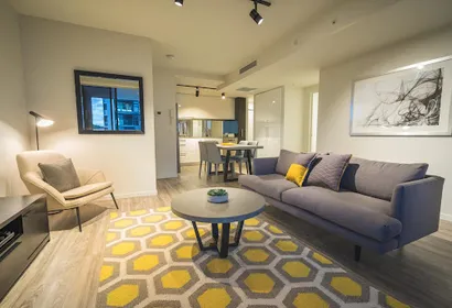 Edmondstone Street Apartments
