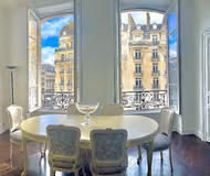 100m2 vintage rue Sevres Apartment, views with high ceilings-St Germain