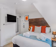 Standard Double Room Ensuite