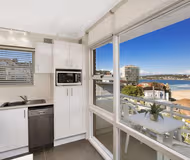 North Steyne Beach Serviced Apartments