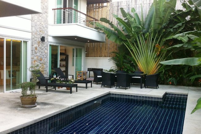 Modern Villa In Kamala