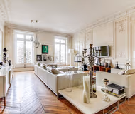REDEFINING LUXURY OF HAUSSMANN ERA-300M2 LOUVRE ELEGANCE