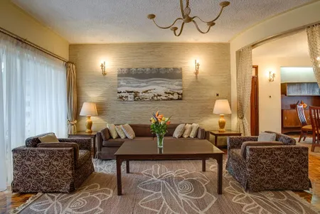 Living area - 3 bed apartment