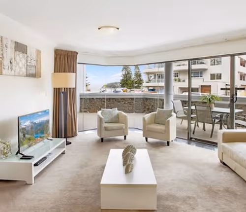 North Steyne Beach Serviced Apartments