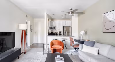 E Del Mar Serviced Apartment