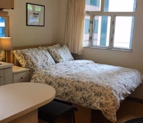 Des Voeux Road West Serviced Apartment - I