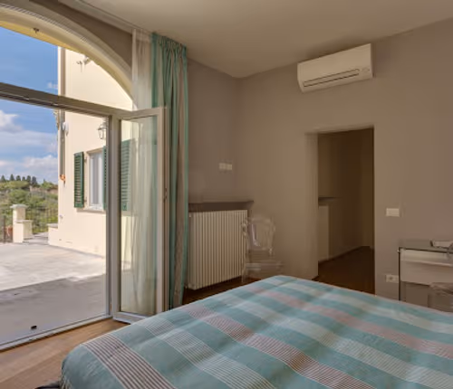 Via Dell'Erta Canina Serviced Apartment