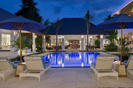 A Quiet Luxury Villa in Petitenget