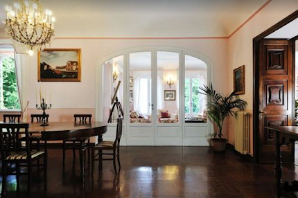 Solution FOR A Luxury Stay-13000 M2 Exotic Italian Lake Front Home IN Mennagio