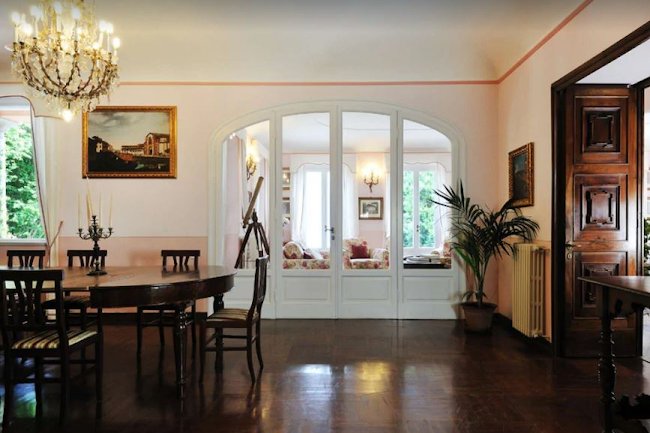 Solution FOR A Luxury Stay-13000 M2 Exotic Italian Lake Front Home IN Mennagio